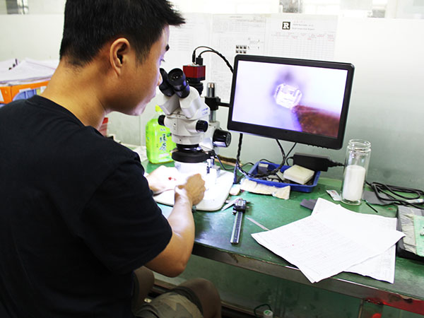 Microscope measurement